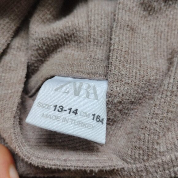 Zara Girls Cropped Grey "Paris 1985" Hoodie - Picture 4 of 9